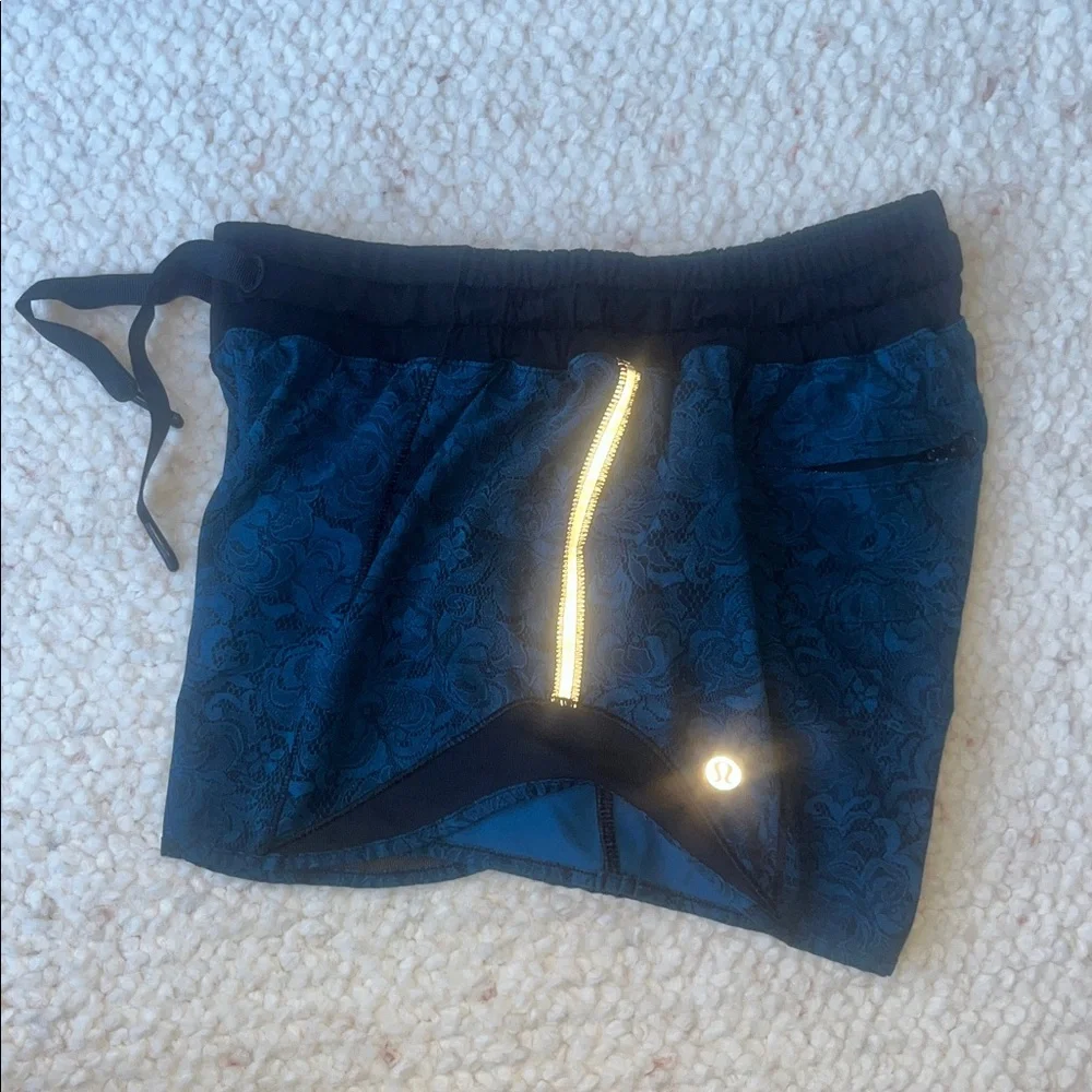 Lululemon Hotty Hot Short 4